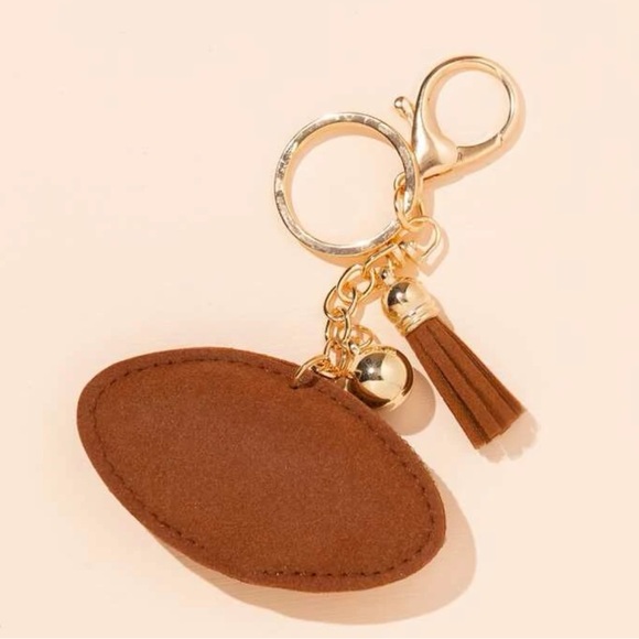 Rhinestone football keychain - Picture 2 of 3